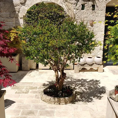 Palazzo Relais De Charme & Wellness فندق مبيت وإفطار مورو ليتشيزي