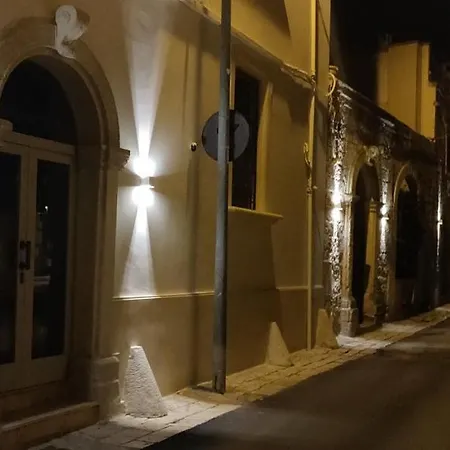 Nocleg ze śniadaniem Palazzo Relais De Charme & Wellness Muro Leccese